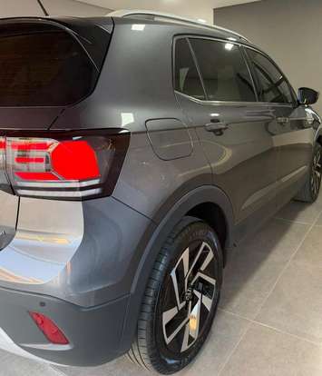 VOLKSWAGEN-T-CROSS-2025