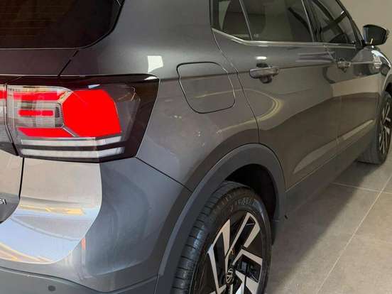 VOLKSWAGEN-T-CROSS-1.4 250 TSI TOTAL FLEX HIGHLINE AUTOMÁTICO VOLKSWAGEN-T-CROSS-2025