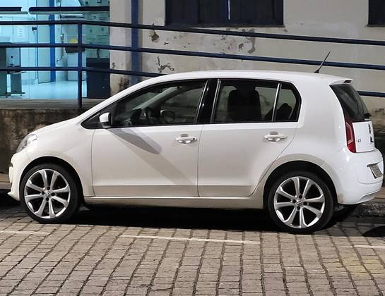 VOLKSWAGEN UP 1.0 MPI MOVE UP 12V FLEX 4P MANUAL