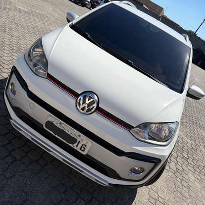 VOLKSWAGEN-UP-2017