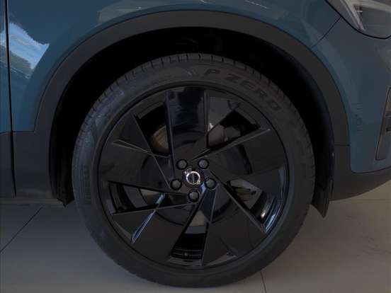 VOLVO-C40-P8 RECHARGE PURE ELECTRIC AWD VOLVO-C40-2021