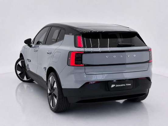 VOLVO-EX30-2024