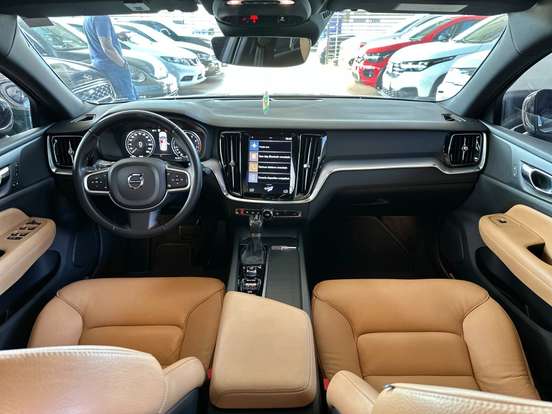VOLVO-S60-2.0 T4 MOMENTUM GASOLINA 4P AUTOMÁTICO VOLVO-S60-2019