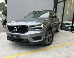 VOLVO XC40 2.0 T4 GASOLINA GEARTRONIC VOLVO XC40 2.0 T4 GASOLINA GEARTRONIC