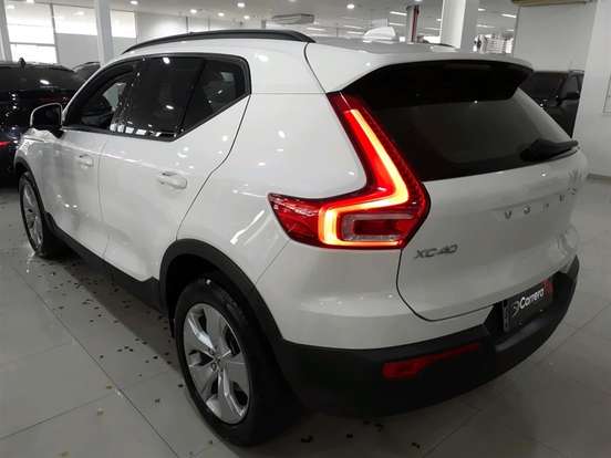 VOLVO-XC40-2.0 T4 GASOLINA GEARTRONIC VOLVO-XC40-2019
