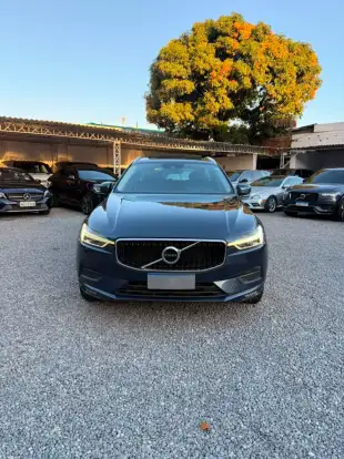 VOLVO-XC60-2.0 T5 GASOLINA MOMENTUM AWD GEARTRONIC VOLVO-XC60-2018