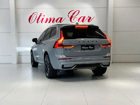 VOLVO-XC60-2026