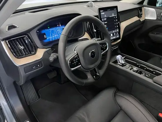VOLVO-XC60-2.0 T8 PHEV ULTRA DARK AWD GEARTRONIC VOLVO-XC60-2026