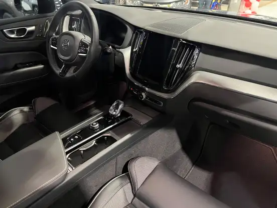 VOLVO-XC60-2.0 T8 RECHARGE ULTIMATE DARK AWD GEARTRONIC VOLVO-XC60-2024