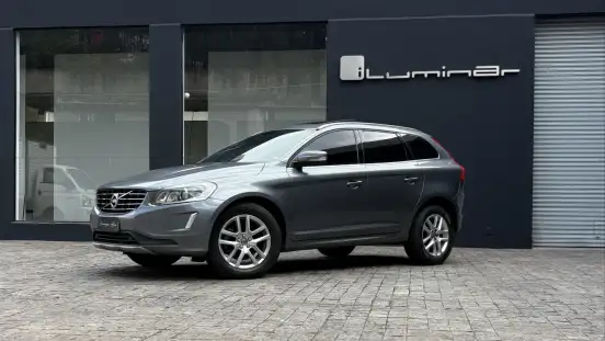 VOLVO-XC60-2016
