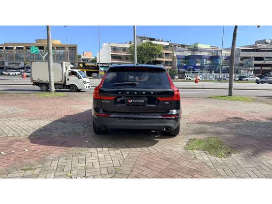 VOLVO-XC60-2.0 T5 GASOLINA MOMENTUM AWD GEARTRONIC VOLVO-XC60-2019