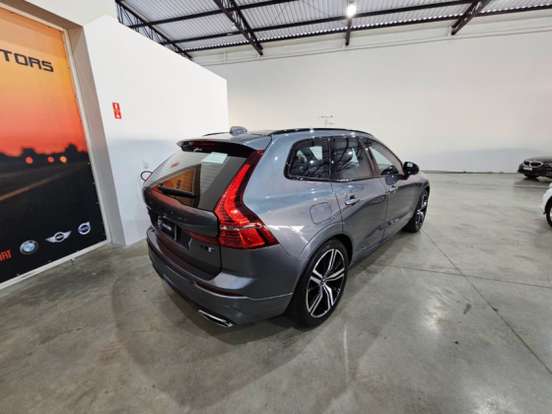 VOLVO-XC60-2.0 T5 GASOLINA R-DESIGN AWD GEARTRONIC VOLVO-XC60-2017