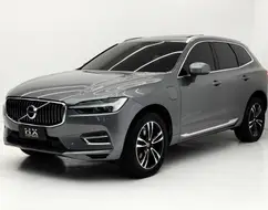 VOLVO XC60 2.0 T8 HYBRID MOMENTUM AWD GEARTRONIC VOLVO XC60 2.0 T8 HYBRID MOMENTUM AWD GEARTRONIC