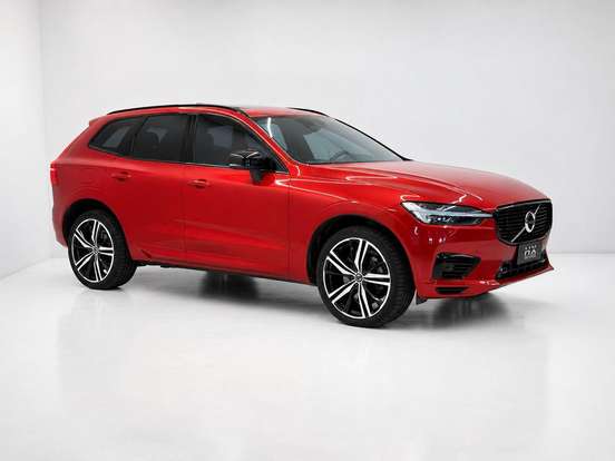 VOLVO-XC60-2021