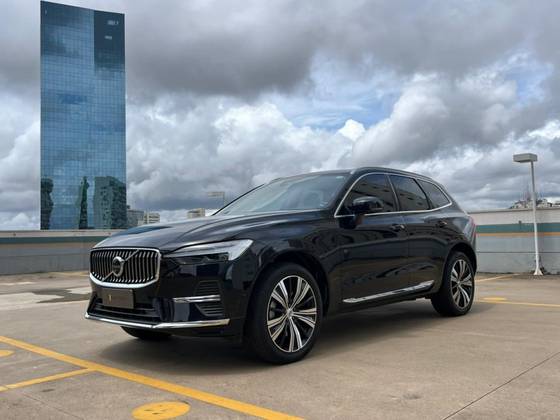 VOLVO XC60 2.0 T8 RECHARGE INSCRIPTION AWD GEARTRONIC