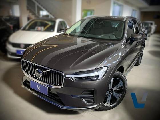 VOLVO XC60 2.0 T8 RECHARGE PLUS AWD GEARTRONIC