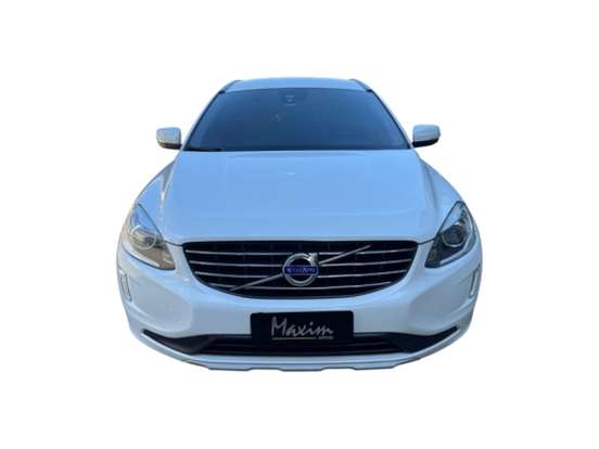 VOLVO-XC60-2016
