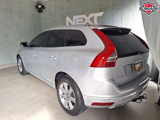 VOLVO-XC60-2.4 D5 KINETIC DIESEL AWD 4P AUTOMÁTICO VOLVO-XC60-2016