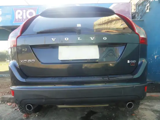 VOLVO-XC60-3.0 COMFORT AWD TURBO GASOLINA 4P AUTOMÁTICO VOLVO-XC60-2010