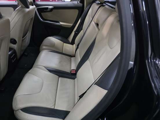 VOLVO-XC60-3.0 T6 RD AWD TURBO GASOLINA 4P AUTOMÁTICO VOLVO-XC60-2013