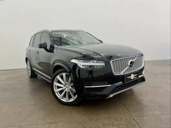VOLVO-XC90-2019