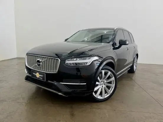 VOLVO-XC90-2019