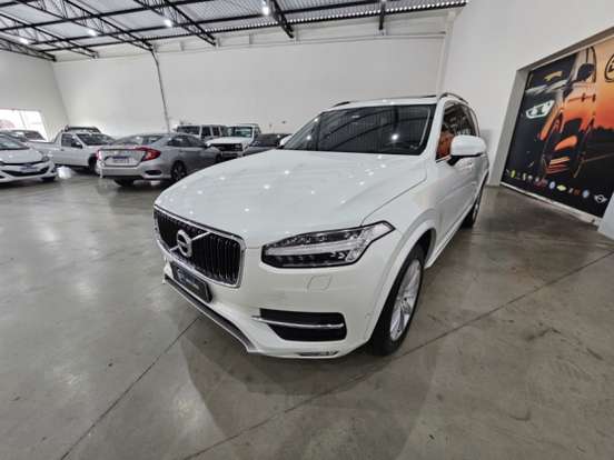 VOLVO-XC90-2.0 MOMENTUM TURBO GASOLINA 4P 4X4 AUTOMÁTICO VOLVO-XC90-2015