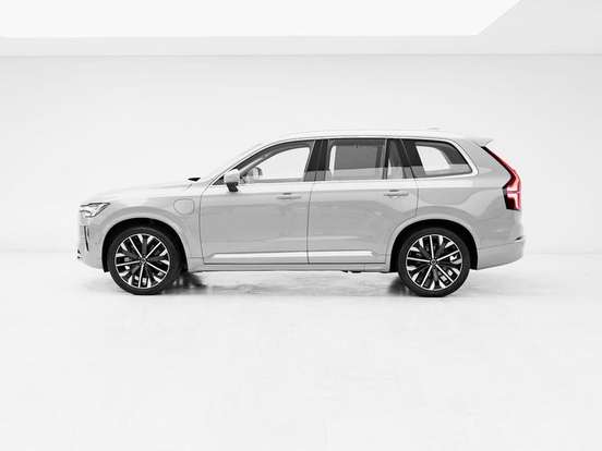 VOLVO-XC90-2025