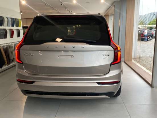 VOLVO-XC90-2026