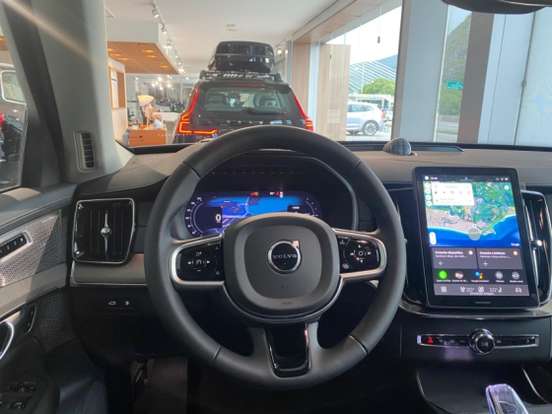 VOLVO-XC90-2026