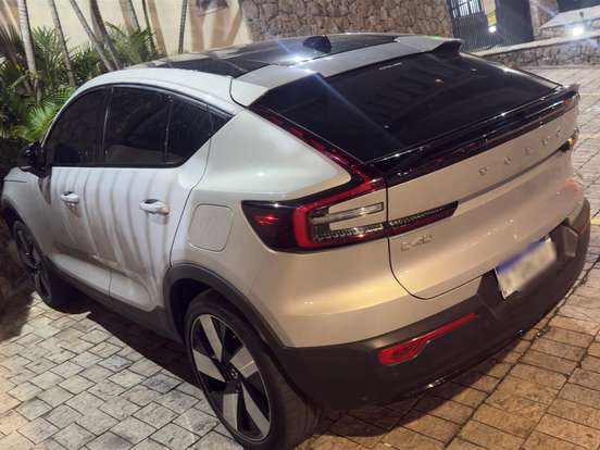 VOLVO-C40-P8 RECHARGE TWIN ELECTRIC ULTIMATE AWD VOLVO-C40-2023