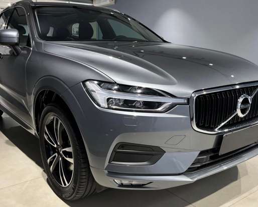 VOLVO-XC60-2018