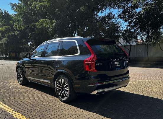 VOLVO-XC90-2.0 T8 HYBRID MOMENTUM AWD GEARTRONIC VOLVO-XC90-2021
