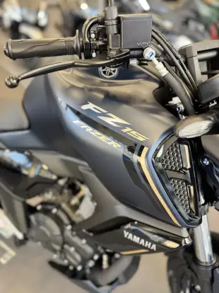 YAMAHA-FZ15 FAZER CONNECTED ABS-2026
