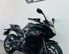 YAMAHA XJ6 F YAMAHA XJ6 F