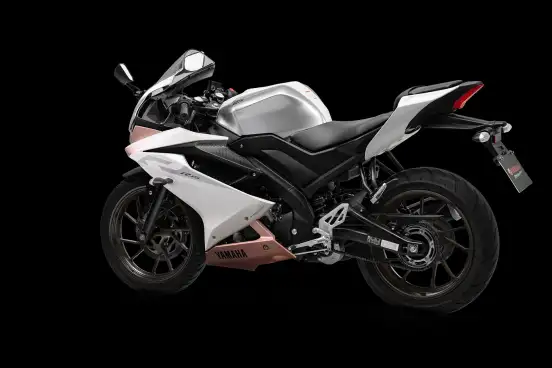 YAMAHA-YZF R15-2026