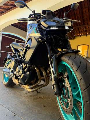 YAMAHA-MT-09 YAMAHA-MT-09-2025