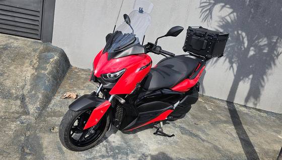YAMAHA XMAX ABS 