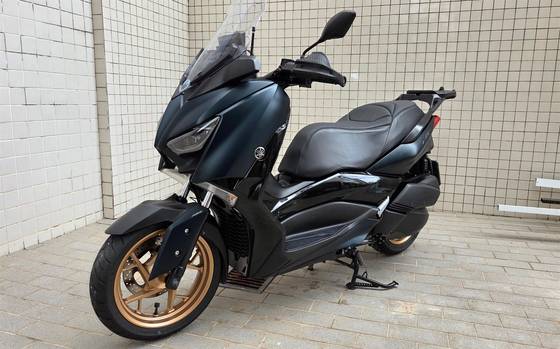 YAMAHA XMAX ABS 