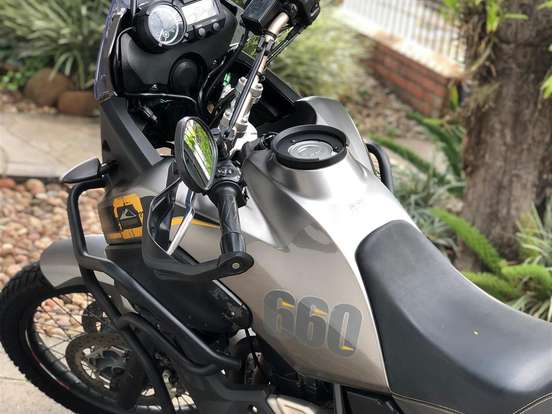 YAMAHA-XT 660 Z TÉNÉRÉ YAMAHA-XT 660 Z TÉNÉRÉ-2015