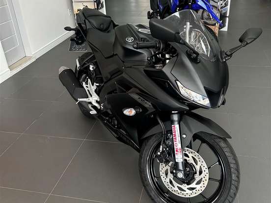 YAMAHA-YZF R15 YAMAHA-YZF R15-2026