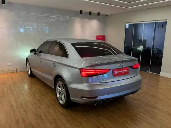AUDI-A3-2019