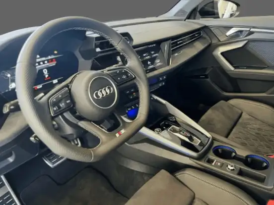 AUDI-A3-2.0 40 TFSI GASOLINA SEDAN PERFORMANCE BLACK S-TRONIC AUDI-A3-2025