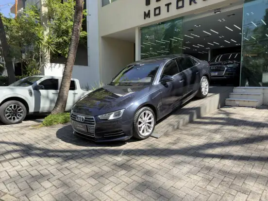 AUDI-A4-2.0 TFSI AMBIENTE GASOLINA 4P S TRONIC AUDI-A4-2018