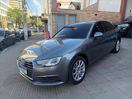 AUDI-A4-2.0 TFSI ATTRACTION GASOLINA 4P S TRONIC AUDI-A4-2018