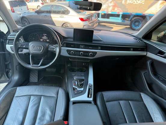 AUDI-A4-2018