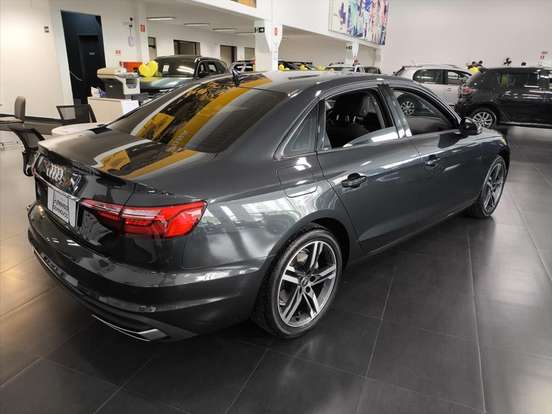 AUDI-A4-2.0 TFSI GASOLINA PRESTIGE S TRONIC AUDI-A4-2022