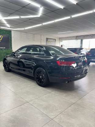 AUDI-A4-2017