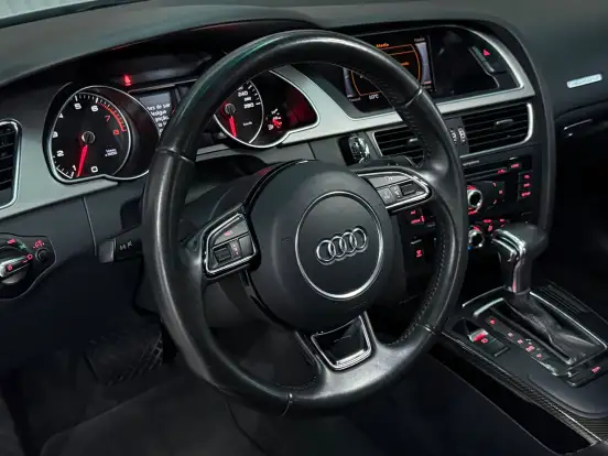 AUDI-A5-2.0 TFSI SPORTBACK AMBITION 16V GASOLINA 4P S-TRONIC AUDI-A5-2012