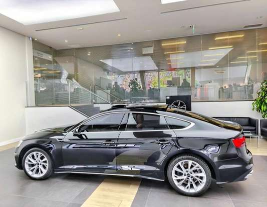 AUDI-A5-2021